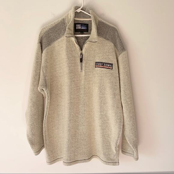 First Down Vintage Exploration Gear Fuzzy Pullover - Picture 1 of 8